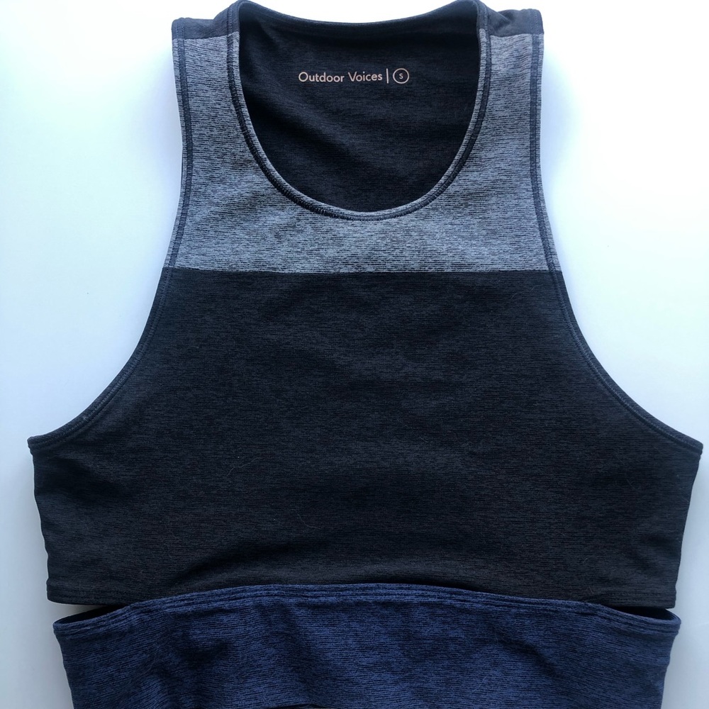 Outdoor Voices Slashback Crop Tri-Color - Small